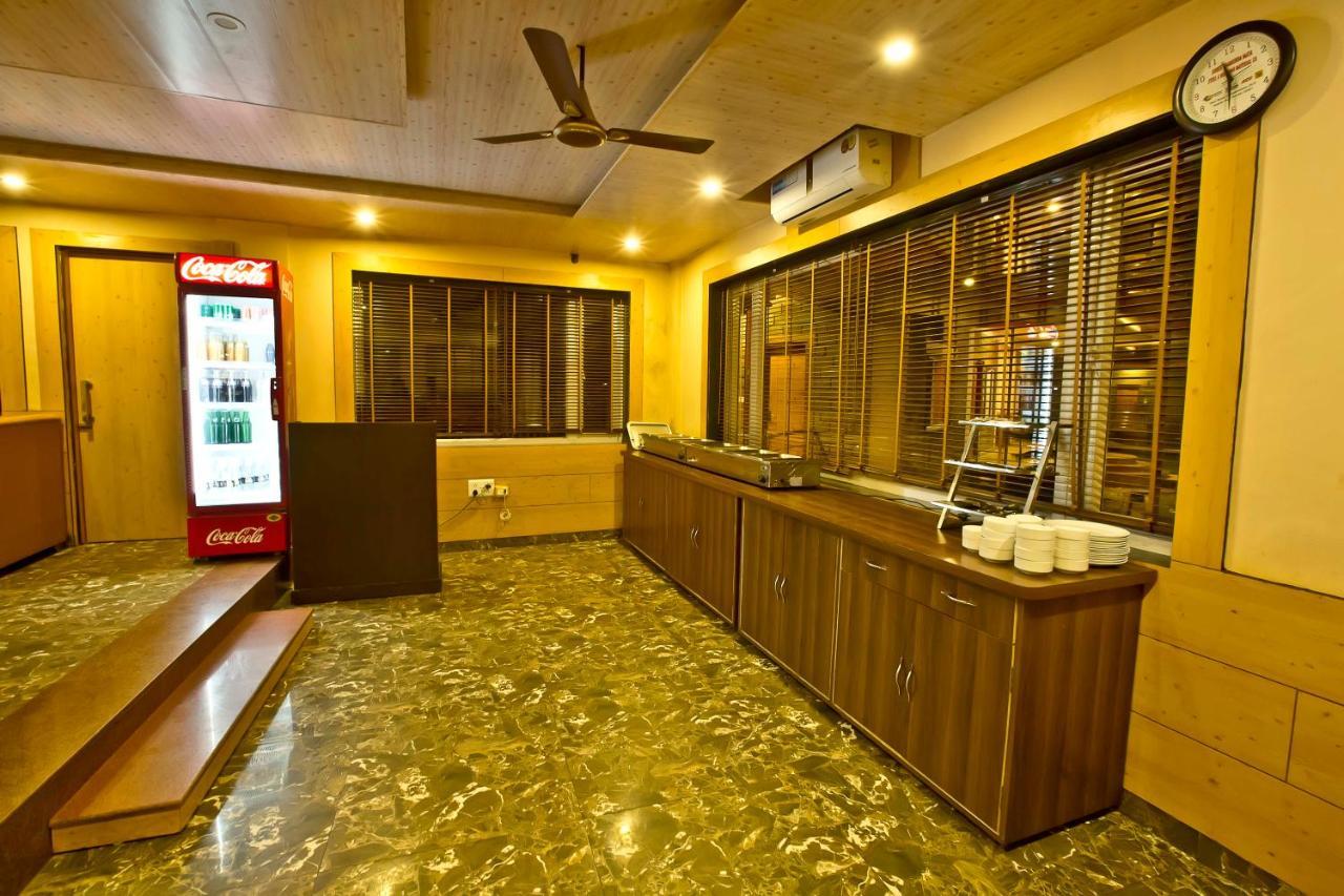 Quartz Himalayan Brothers Dharamshala Esterno foto